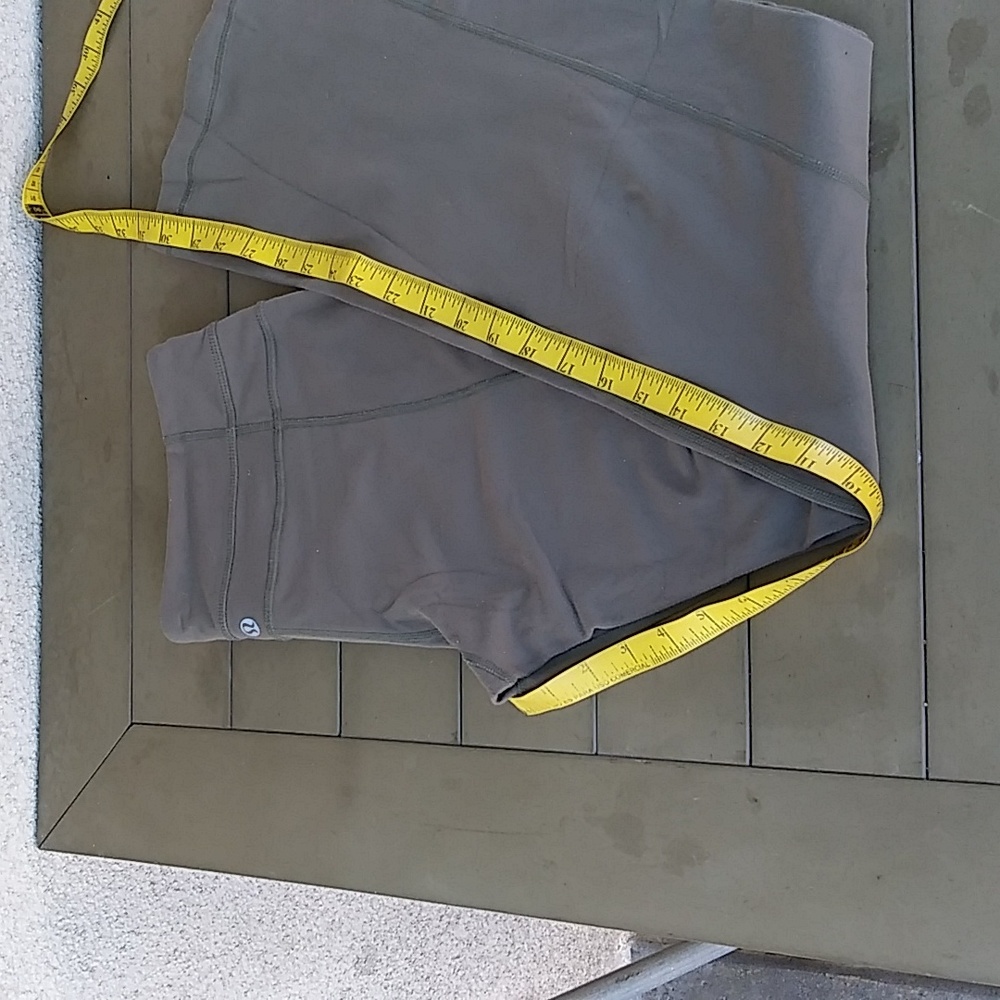 Lululemon Leggings - Picture 6 of 8